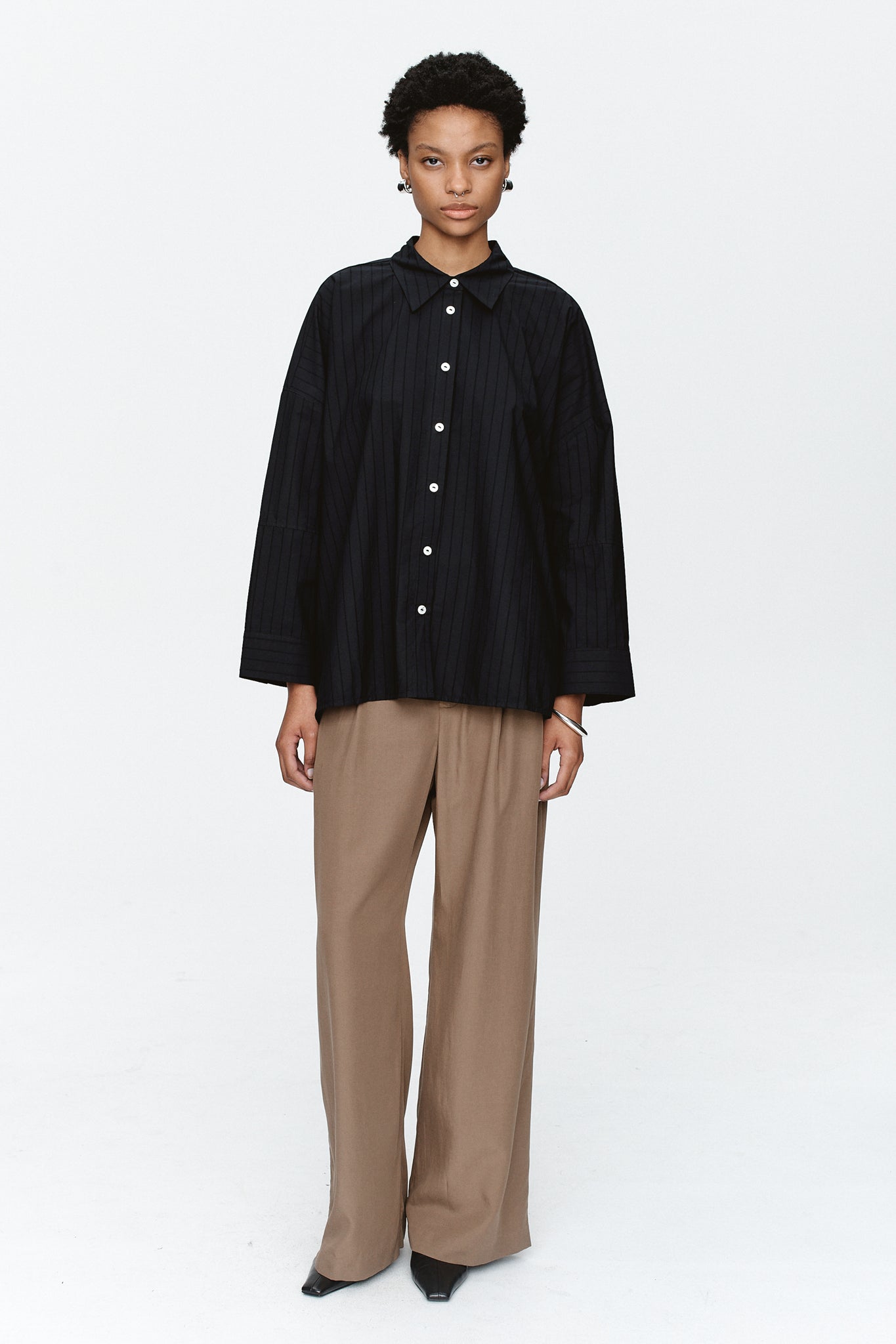 EDIE SHIRT - BLACK