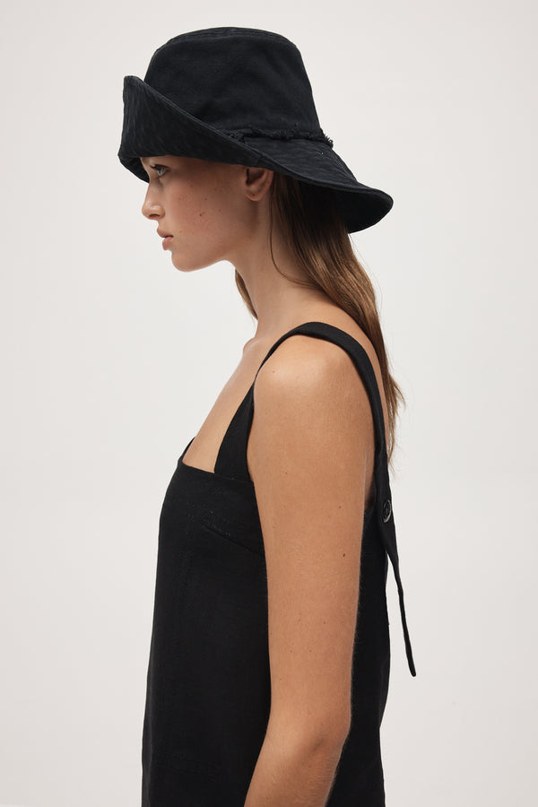 NONNA HAT - BLACK